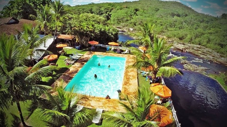 Para se refrescar: hotéis e pousadas com piscina e day use em BH e região